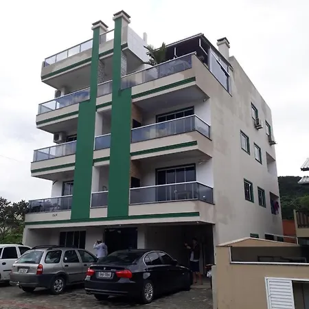 Residencial Helena Cobertura Apartment Bombinhas Exterior photo