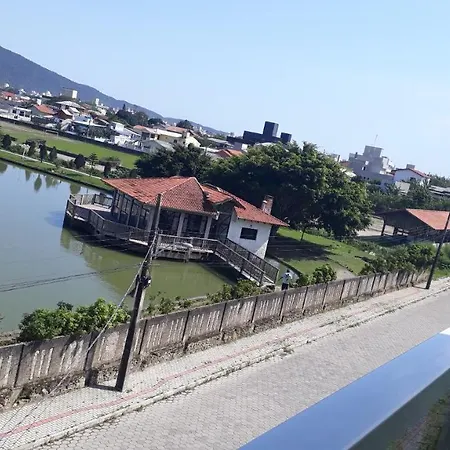 Residencial Helena Cobertura Apartment Bombinhas Exterior photo